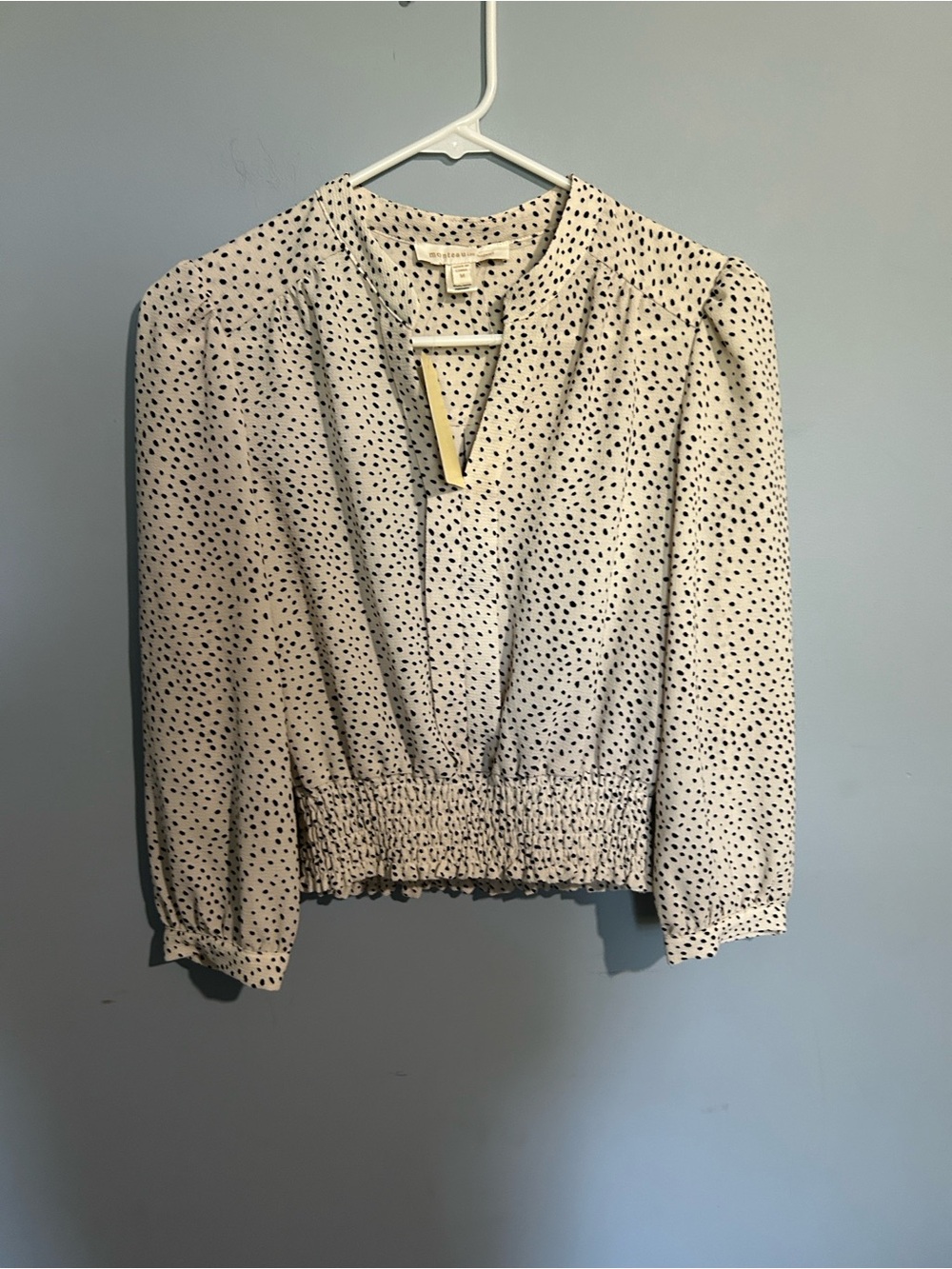 💐 10 for $50 Monteau Cream Blouse with Black Polka Dot Print